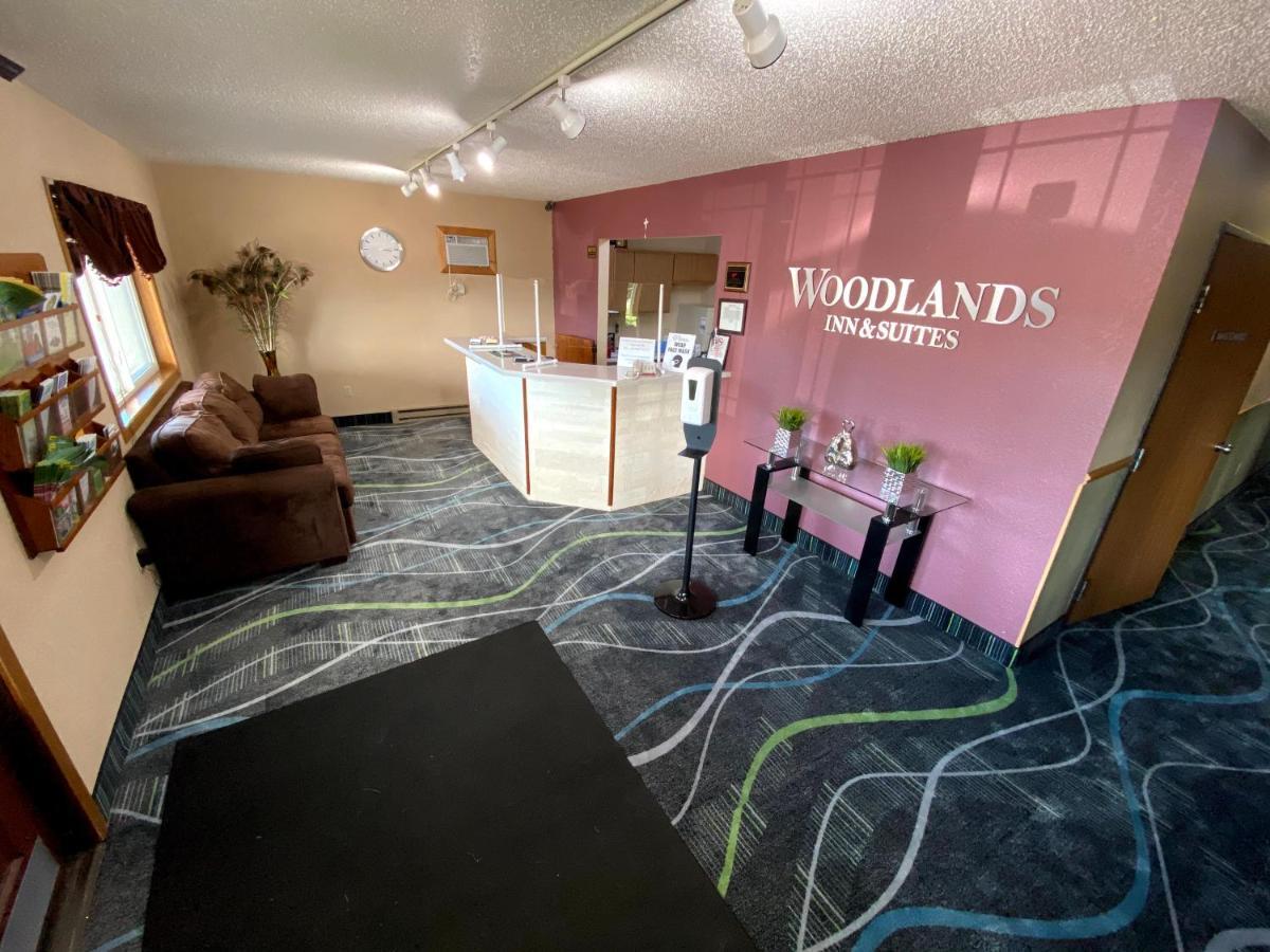 Woodland Inn & Suites Medford Zewnętrze zdjęcie