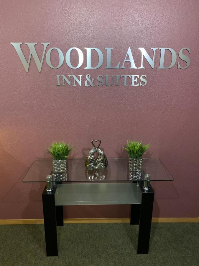 Woodland Inn & Suites Medford Zewnętrze zdjęcie
